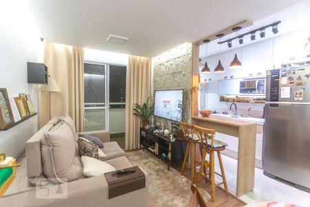 Sala de estar de apartamento à venda com 2 quartos, 48m² em Baeta Neves, São Bernardo do Campo
