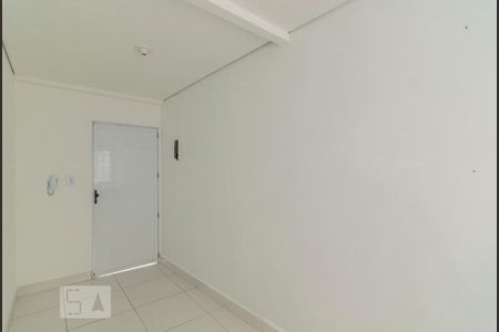 Sala de apartamento para alugar com 1 quarto, 25m² em Vila Suica, Santo André