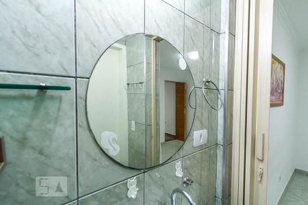 Espelho de casa para alugar com 1 quarto, 60m² em Alves Dias, São Bernardo do Campo