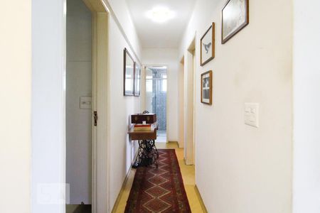 Corredor de apartamento para alugar com 2 quartos, 60m² em Vila Olímpia, São Paulo
