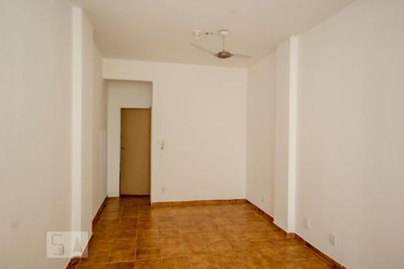 Quarto de apartamento à venda com 1 quarto, 53m² em Copacabana, Rio de Janeiro