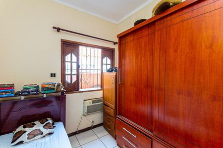 Casa para alugar com 300m², 3 quartos e 3 vagas Casa para alugar com 300m², 3 quartos e 3 vagasQuarto 2