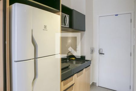 Cozinha de kitnet/studio à venda com 1 quarto, 25m² em Pompeia, São Paulo