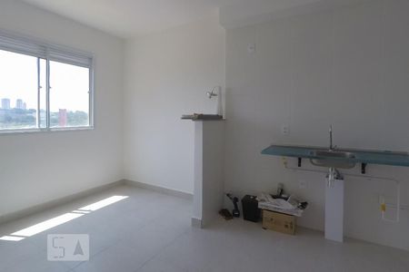 Sala / Cozinha de apartamento à venda com 2 quartos, 36m² em Parque Fongaro, São Paulo