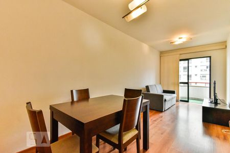 Sala de apartamento para alugar com 2 quartos, 66m² em Consolação, São Paulo