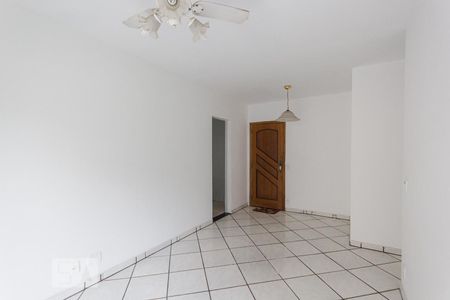 Sala de apartamento para alugar com 2 quartos, 62m² em Taquara, Rio de Janeiro