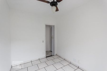 Quarto 1 de apartamento para alugar com 2 quartos, 62m² em Taquara, Rio de Janeiro