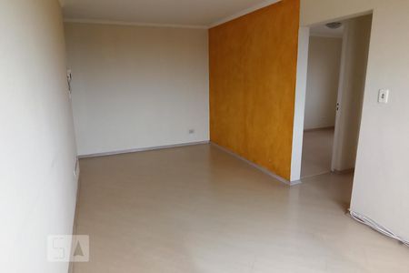 Sala de apartamento para alugar com 2 quartos, 65m² em Vila Ivone, São Paulo