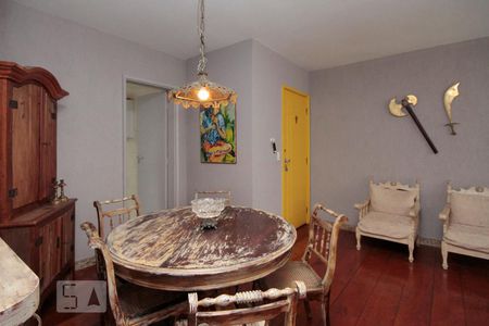Sala de apartamento para alugar com 3 quartos, 122m² em Higienópolis, São Paulo