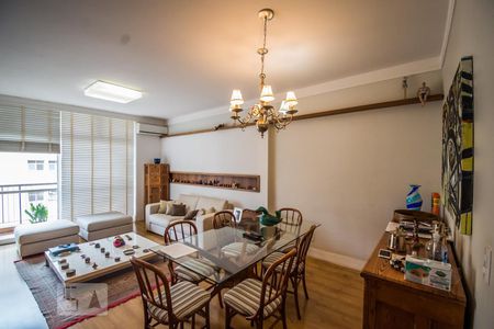 Sala de apartamento para alugar com 3 quartos, 139m² em Cambuí, Campinas