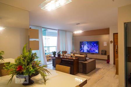 Sala Dois Ambientes de apartamento à venda com 4 quartos, 178m² em Santo Antônio, Belo Horizonte