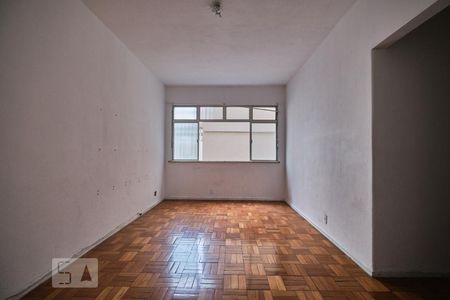 Sala de apartamento para alugar com 2 quartos, 70m² em Tijuca, Rio de Janeiro