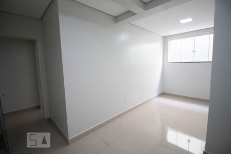 Quarto 2 de apartamento para alugar com 2 quartos, 65m² em Setor Habitacional Samambaia (taguatinga), Brasília