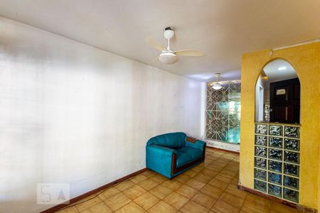 Sala de casa à venda com 2 quartos, 148m² em Barreto, Niterói