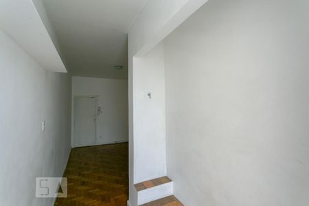 Sala de apartamento para alugar com 2 quartos, 72m² em Centro, Belo Horizonte