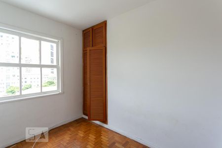 Quarto 1 de apartamento para alugar com 2 quartos, 72m² em Centro, Belo Horizonte