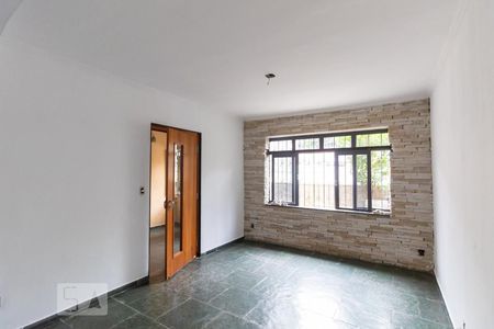 Sala 2 de casa para alugar com 1 quarto, 110m² em Vila Ré, São Paulo