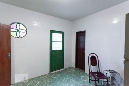 Cozinha de casa à venda com 3 quartos, 70m² em Pompéia, Belo Horizonte