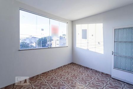 Sala 2 de casa à venda com 3 quartos, 70m² em Pompéia, Belo Horizonte