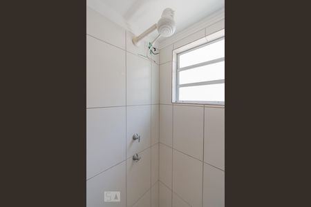 Banheiro de apartamento para alugar com 1 quarto, 39m² em Jardim Nova Europa, Campinas