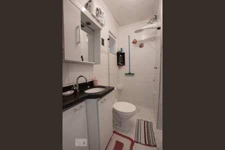 Banheiro social de apartamento para alugar com 2 quartos, 50m² em Jardim Maria Goretti, Ribeirão Preto