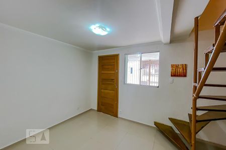 Sala de casa para alugar com 3 quartos, 100m² em Vila Prudente, São Paulo