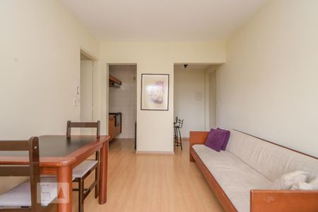 Sala de apartamento para alugar com 1 quarto, 40m² em Morro dos Ingleses, São Paulo