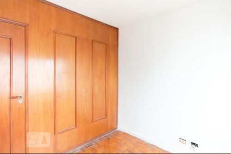 Quarto 1 de apartamento para alugar com 2 quartos, 55m² em Jardim Íris, São Paulo