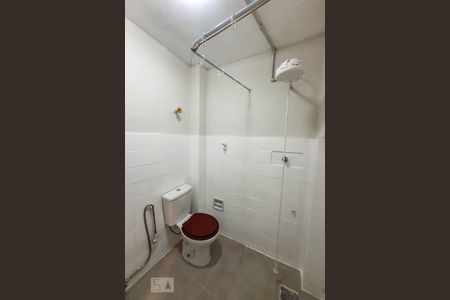 Banheiro de apartamento para alugar com 1 quarto, 65m² em Vila Mariana, São Paulo