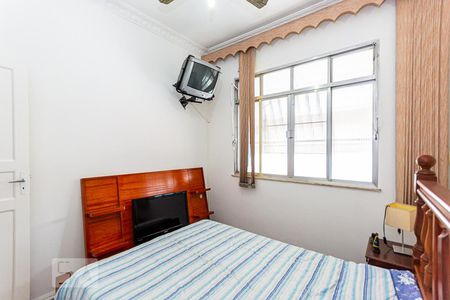 Quarto 1 de apartamento à venda com 2 quartos, 68m² em Centro, Niterói
