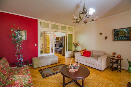 Sala 1 de casa à venda com 3 quartos, 300m² em Chácara das Pedras, Porto Alegre