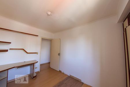 Quarto 1 de apartamento para alugar com 2 quartos, 70m² em Jardim Guarulhos, Guarulhos