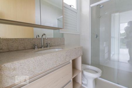 Banheiro de apartamento para alugar com 1 quarto, 45m² em Asa Norte, Brasília