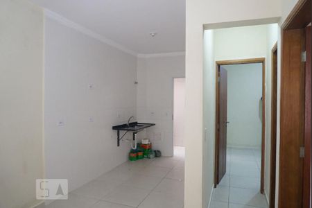 Sala de kitnet/studio para alugar com 2 quartos, 42m² em Cidade Antônio Estevão de Carvalho, São Paulo