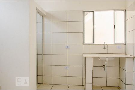 Cozinha de casa para alugar com 1 quarto, 42m² em Vila Santa Maria, São Paulo