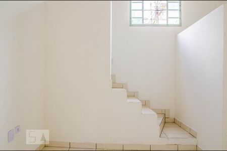 Sala de casa para alugar com 1 quarto, 42m² em Vila Santa Maria, São Paulo