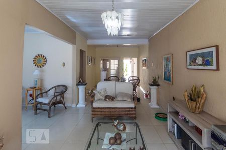 Sala de Estar de casa à venda com 2 quartos, 140m² em Nonoai, Porto Alegre