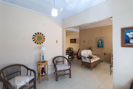 Sala de Estar de casa à venda com 2 quartos, 140m² em Nonoai, Porto Alegre