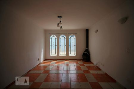 Sala de casa à venda com 3 quartos, 160m² em Jardim das Vertentes, São Paulo