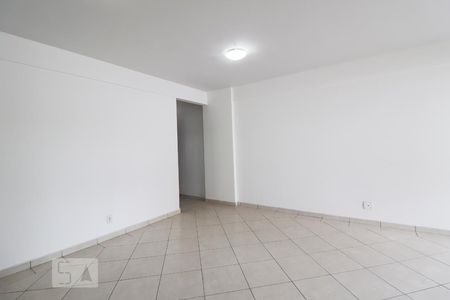 Sala de apartamento para alugar com 4 quartos, 115m² em Alto da Glória, Goiânia