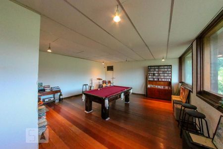 Sala de casa de condomínio à venda com 4 quartos, 520m² em Vila D’el Rey, Nova Lima