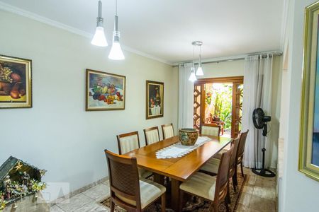 Sala de casa à venda com 4 quartos, 180m² em Penha de França, São Paulo