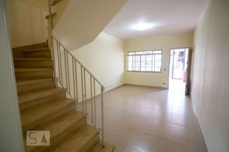 Sala de casa para alugar com 2 quartos, 90m² em Ferreira, São Paulo