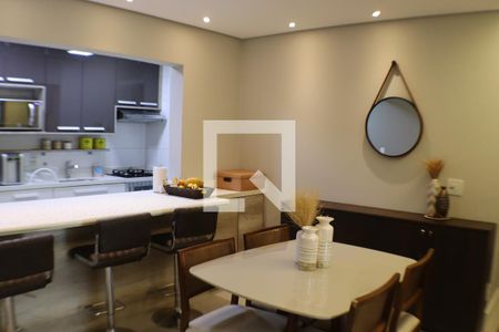 Sala de apartamento à venda com 3 quartos, 87m² em Jardim Tupanci, Barueri