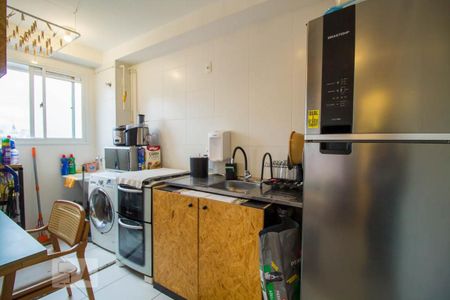 Cozinha de apartamento para alugar com 2 quartos, 40m² em Cambuci, São Paulo