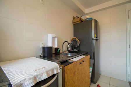 Cozinha de apartamento para alugar com 2 quartos, 40m² em Cambuci, São Paulo