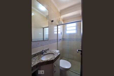 Banheiro da Suíte de apartamento à venda com 3 quartos, 59m² em Utinga, Santo André