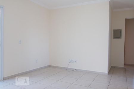 Sala de apartamento para alugar com 2 quartos, 58m² em Santa Mônica, Uberlândia