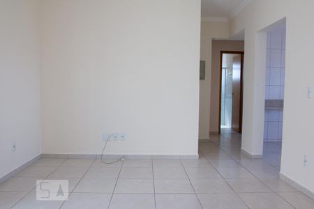 Sala de apartamento para alugar com 2 quartos, 58m² em Santa Mônica, Uberlândia