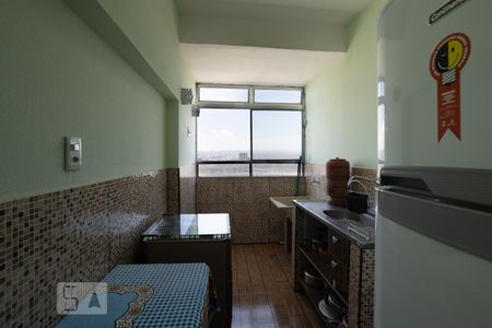 Cozinha de kitnet/studio para alugar com 1 quarto, 44m² em Jardim Brasília (zona Norte), São Paulo